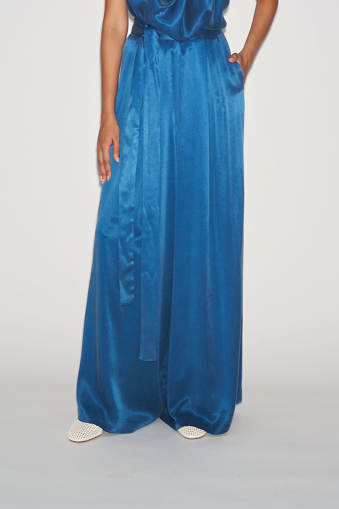 Blue cupro trousers