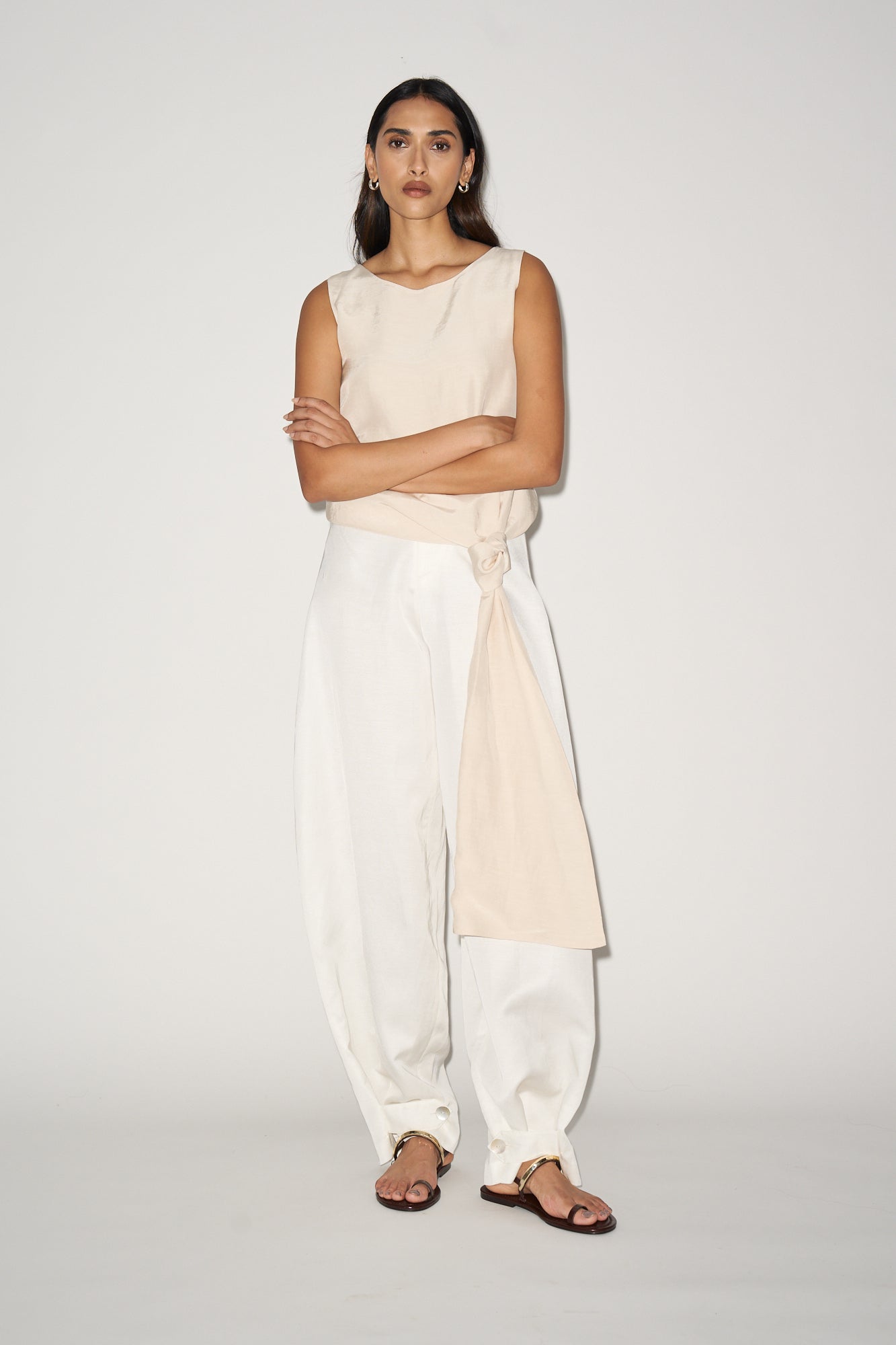 White balloon trousers
