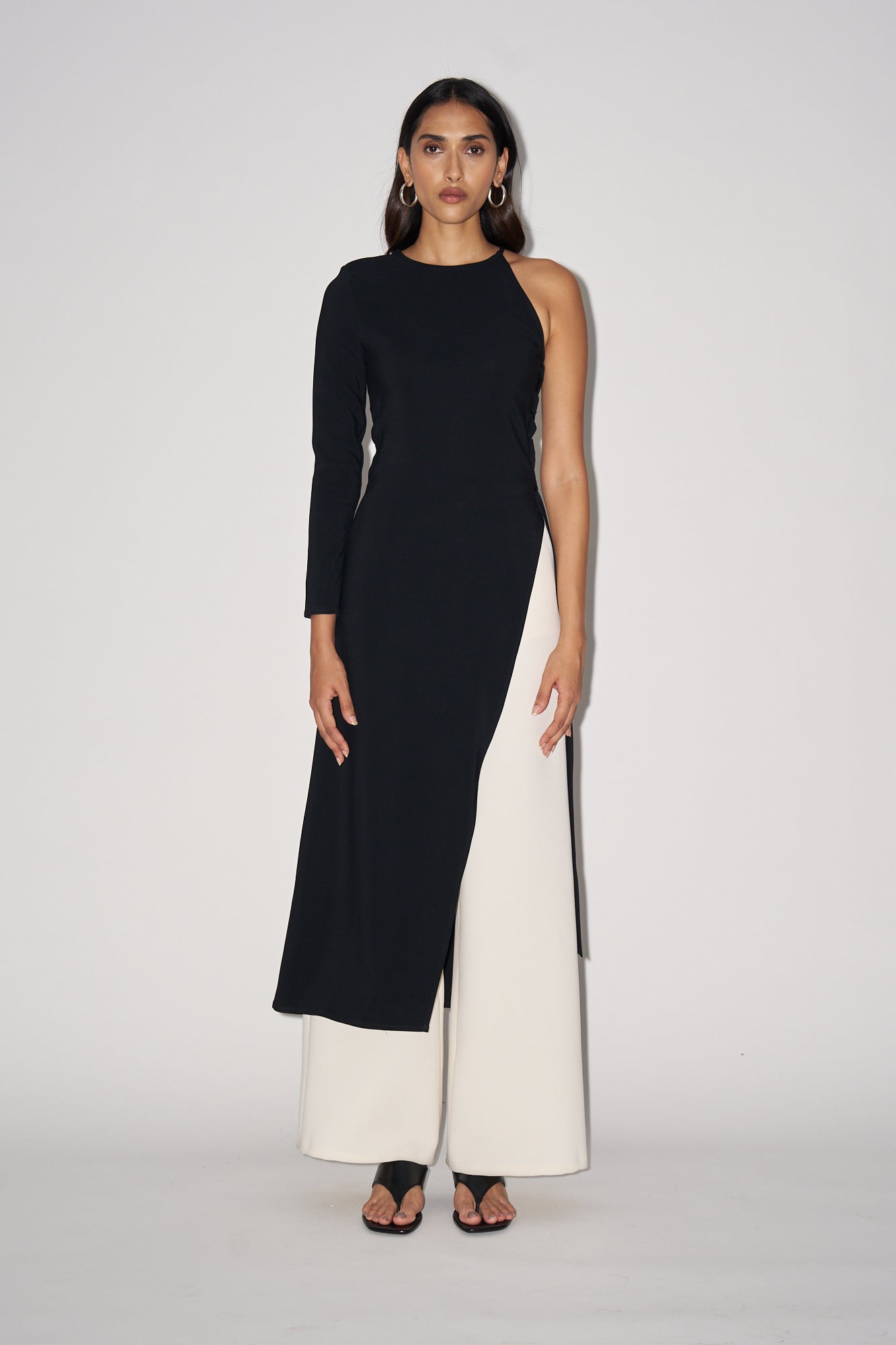 Black asymmetric top with strips