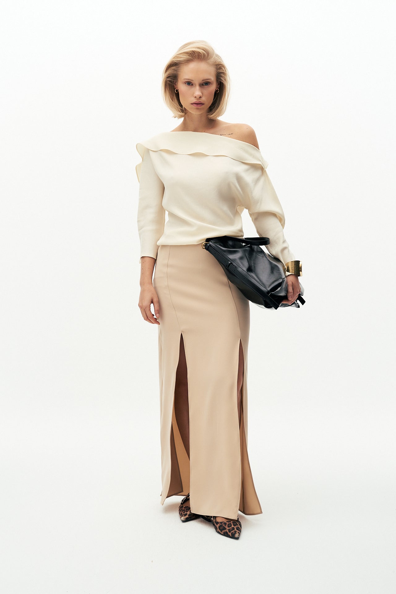 Lyocell off shoulder top