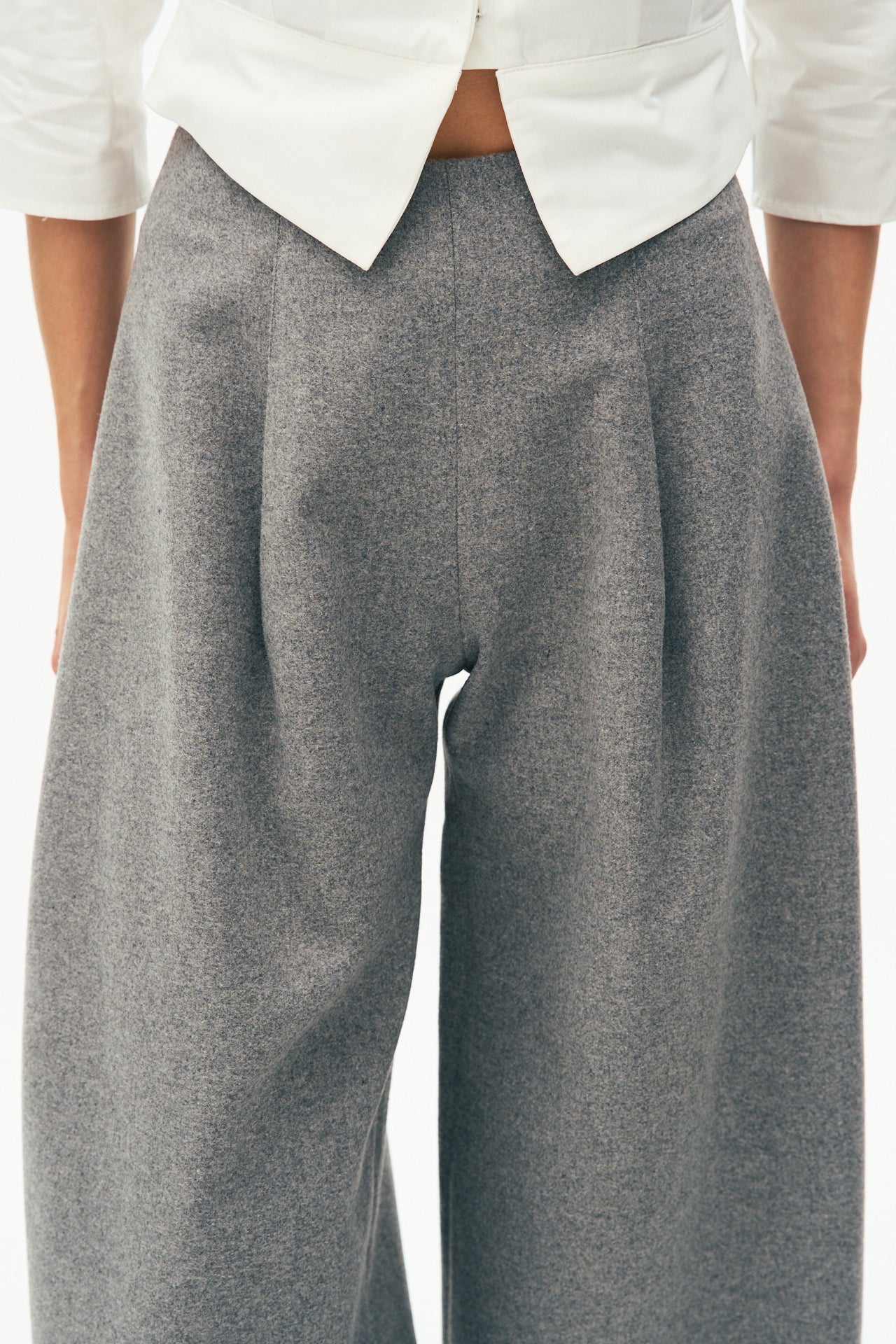 Wool blend barrel trousers