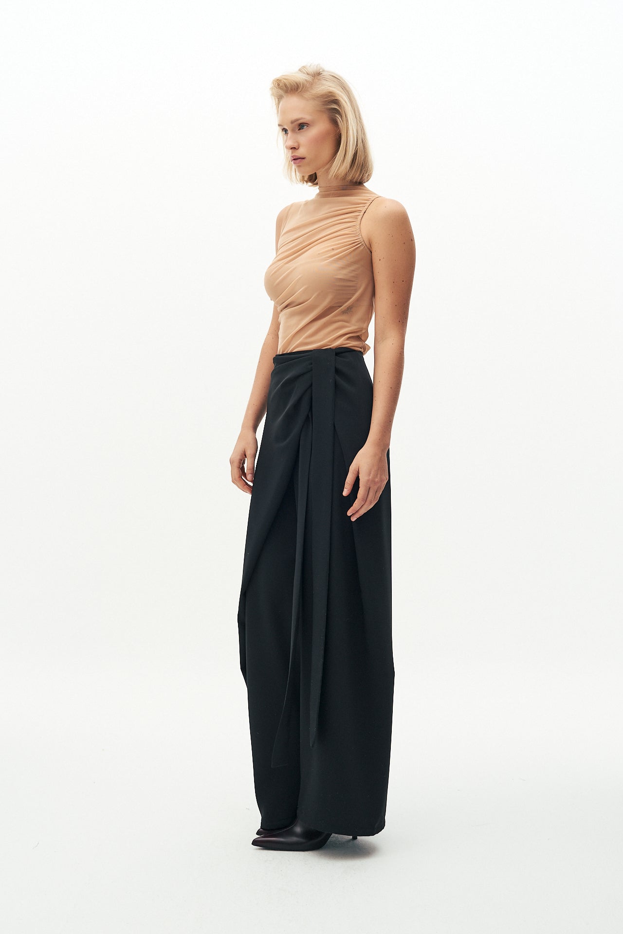 Crepe knot trousers
