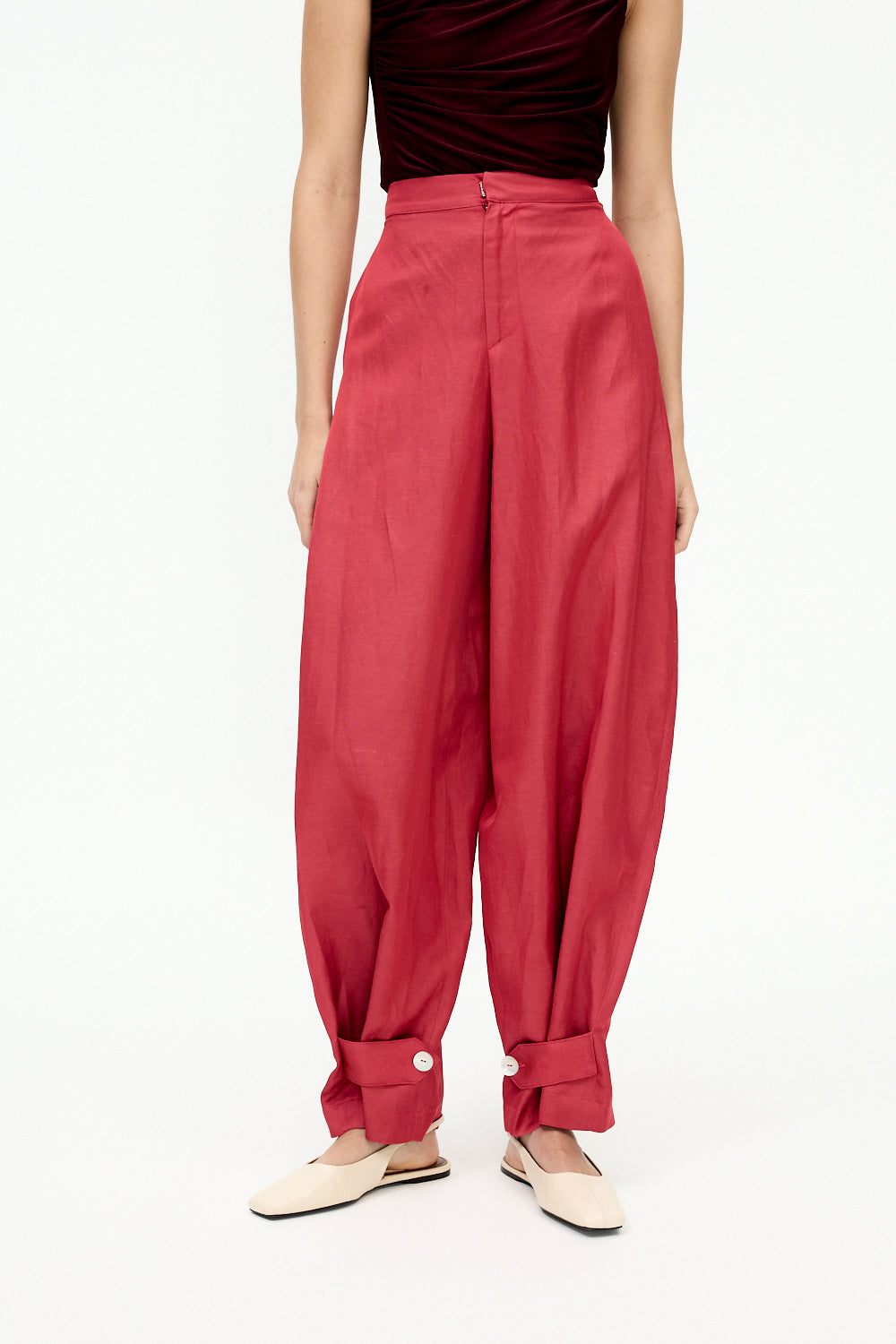 Strawberry red balloon trousers