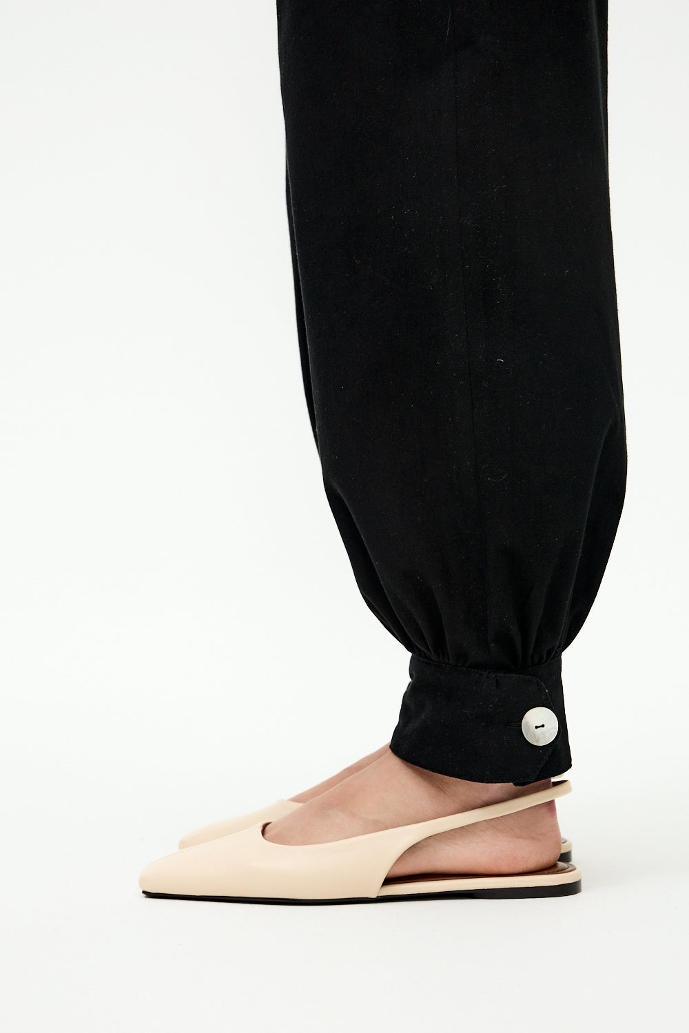Black twill balloon trousers